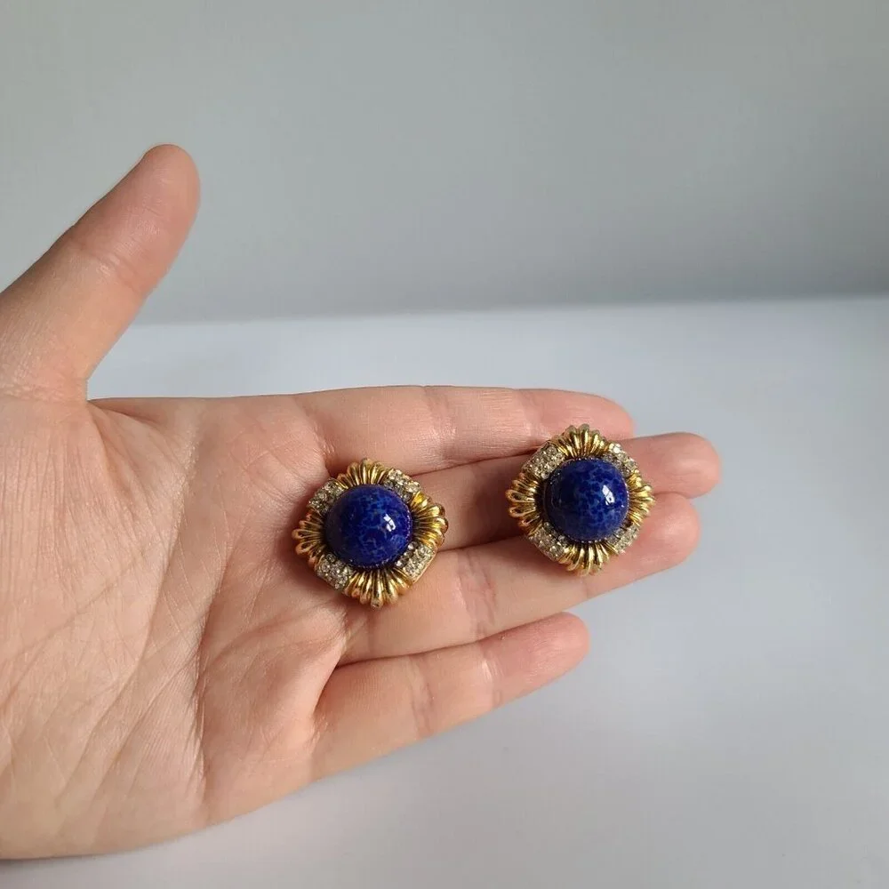 Ciner Glass Blue Lapis Lazuli Cabochon Gold Tone Clip Earrings Retro Large Huge - Picture 8 of 8